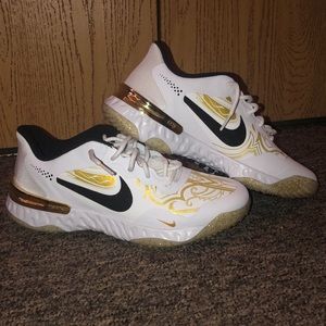 Nike Alpha Huarache Elite 3 Turf